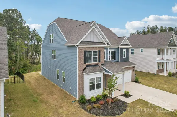 299 Hamptons Cove RD, Troutman, NC 28166