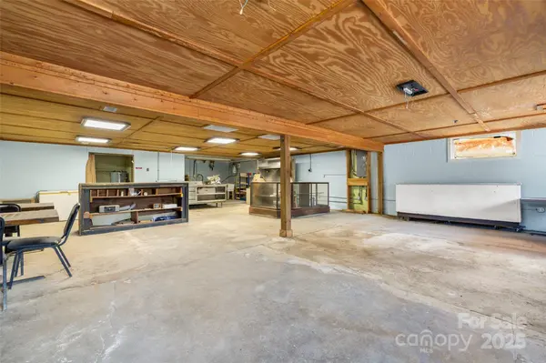 4178 Edgeland RD, Edgemoor, SC 29712