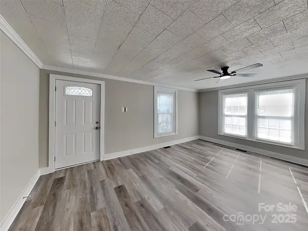 313 Bruce AVE, Mooresville, NC 28115