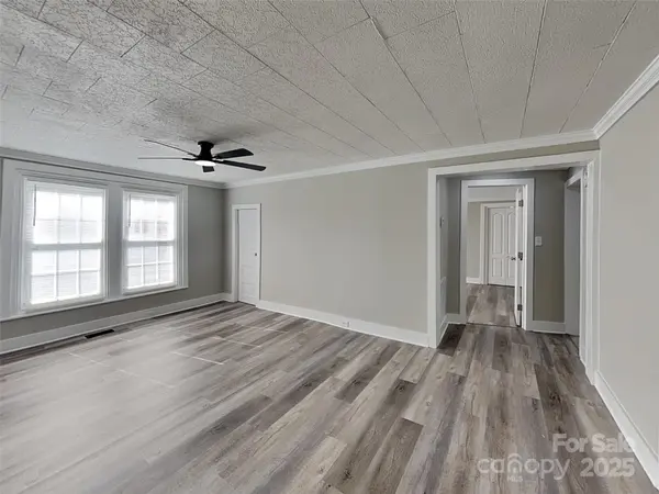 313 Bruce AVE, Mooresville, NC 28115