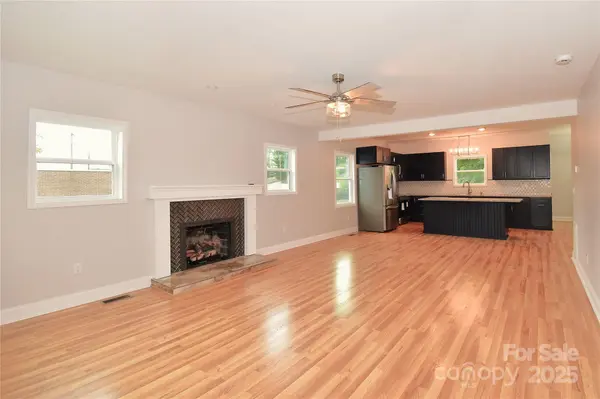 223 N Main ST, Canton, NC 28716