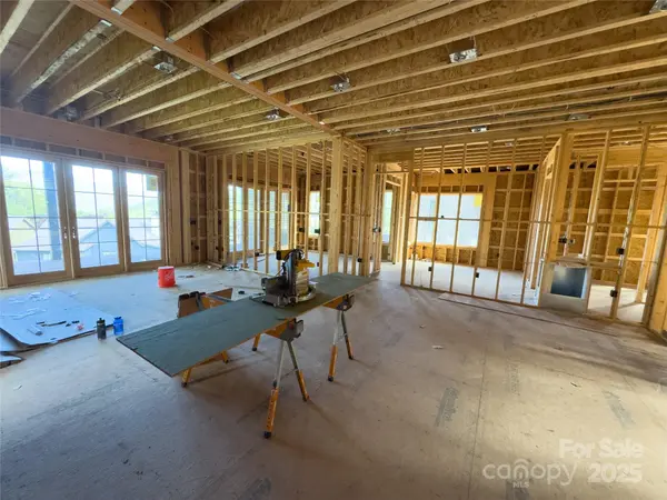 143 Lodestone DR #418, Sylva, NC 28779