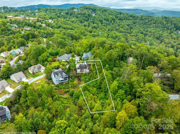 332 Millbrae LOOP, Hendersonville, NC 28791