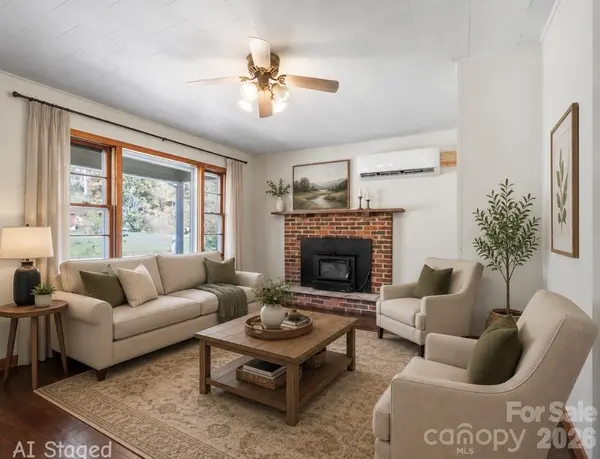 689 Bald Mountain RD, Burnsville, NC 28714