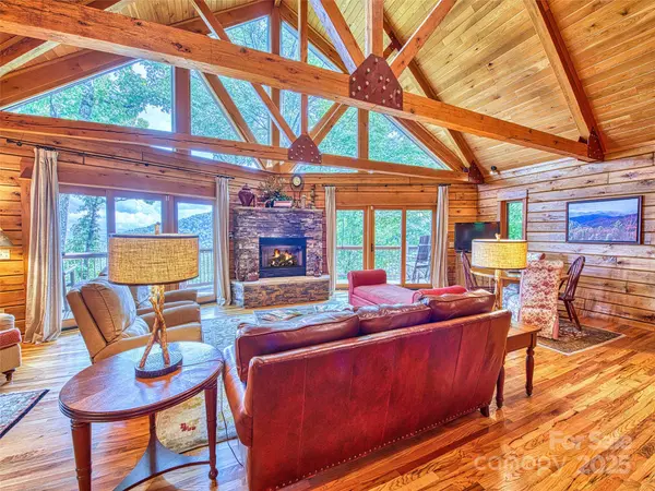382 Walela TRL, Maggie Valley, NC 28751