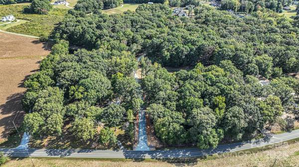 1912 New Salem RD, Monroe, NC 28110