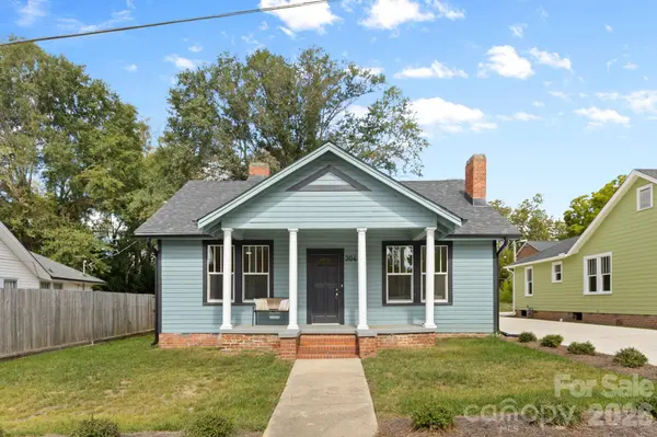 304 W Gay ST, Lancaster, SC 29720