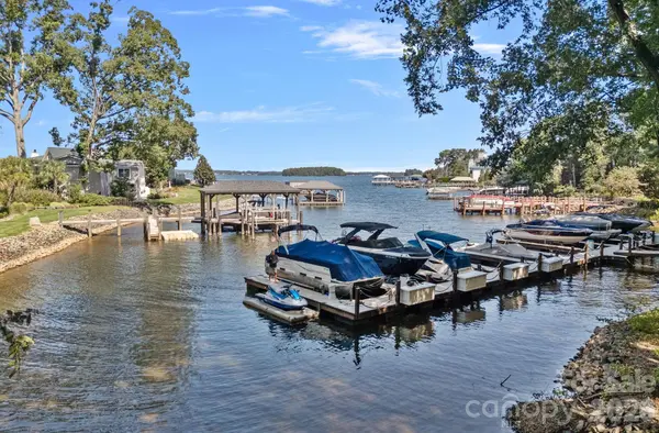 19002 Lakehouse Pointe DR, Cornelius, NC 28031
