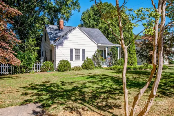 603 Harmony DR, Statesville, NC 28677