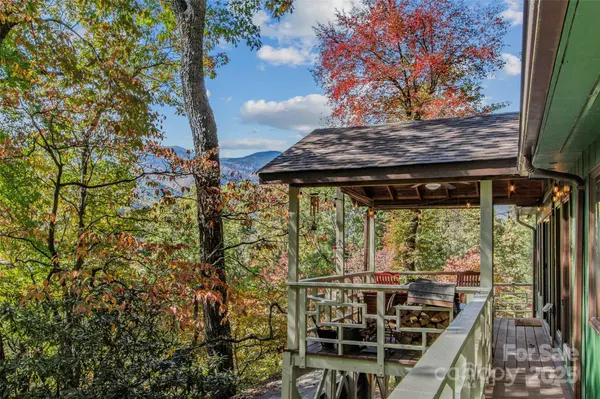 354 Big Ridge RD, Burnsville, NC 28714
