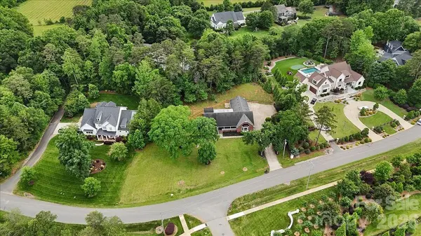 5916 Cashion RD, Huntersville, NC 28078