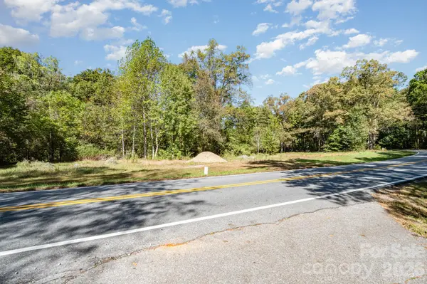 00 Courtney- Huntsville RD #2, Yadkinville, NC 27055