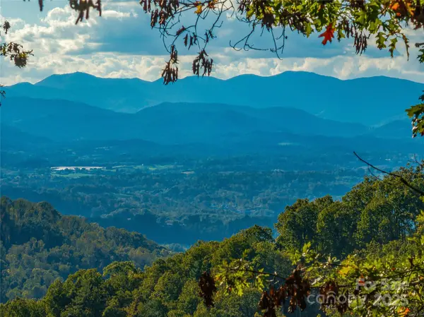 273 Serenity Ridge TRL #36, Asheville, NC 28804