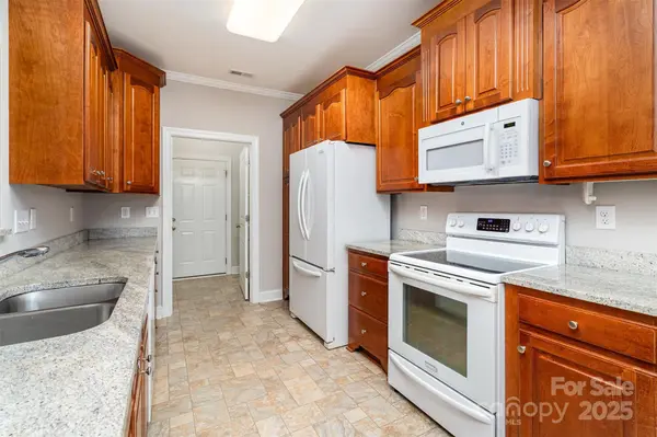327 River Birch DR, Salisbury, NC 28146