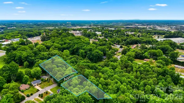 550 & 553 7th ST SE, Hickory, NC 28602