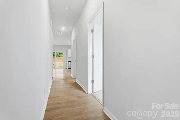 1694 Piper Creek AVE, Newton, NC 28658