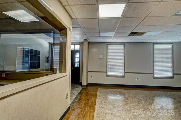 112 S Oak ST, Cherryville, NC 28021