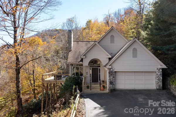 481 Overlook DR, Mars Hill, NC 28754