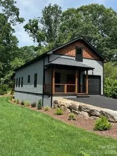 203 2 S Oconeechee AVE, Black Mountain, NC 28711