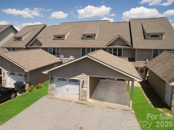 29 Rotunda CIR, Asheville, NC 28806