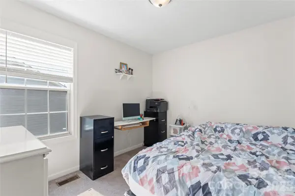 1009 Braxton DR, Concord, NC 28025