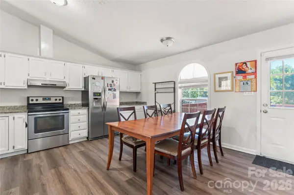 1009 Braxton DR, Concord, NC 28025