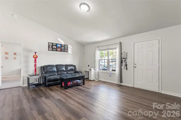 1009 Braxton DR, Concord, NC 28025