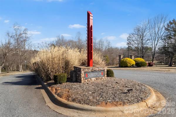 1625 Summerlin PL, Newton, NC 28658