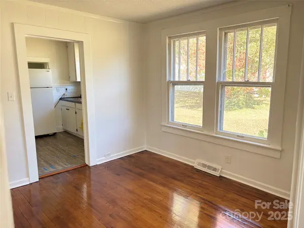 212 Kimball ST, Kannapolis, NC 28081