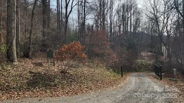 00 SATINWOOD DR #19, Waynesville, NC 28785
