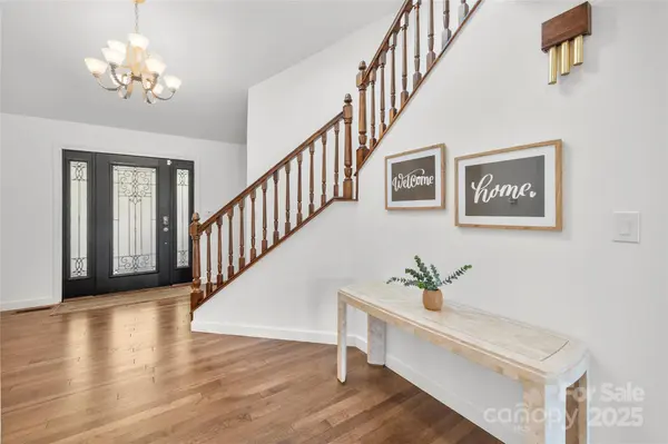 108 June CT, Lake Lure, NC 28746