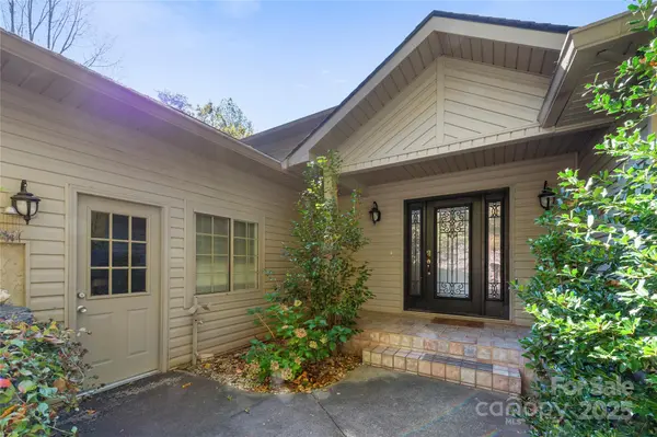 108 June CT, Lake Lure, NC 28746
