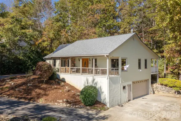 1510 Chestnut Gap RD, Hendersonville, NC 28792