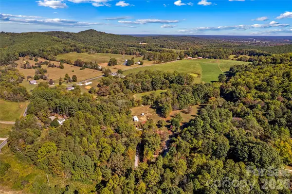 153 Mcgregor LN, Statesville, NC 28625