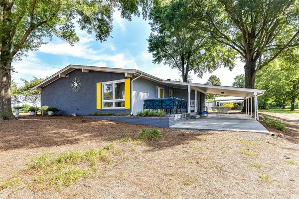 1021 Cyrus Edwards RD, Monroe, NC 28110