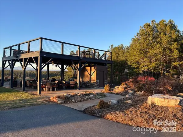 110 Glass Water PT NW #71, Morganton, NC 28655