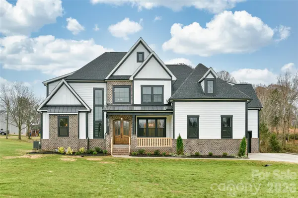 3874 Hickory HWY, Statesville, NC 28677
