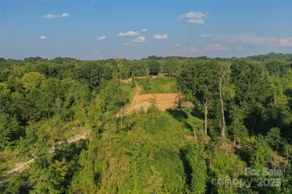 1012 S Oakshire LN #7, Waxhaw, NC 28173