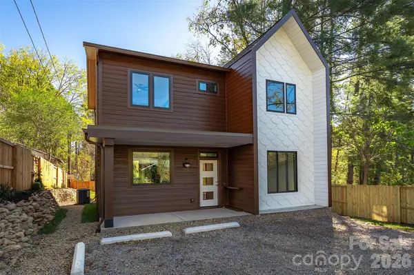 119 N Bear Creek RD, Asheville, NC 28806