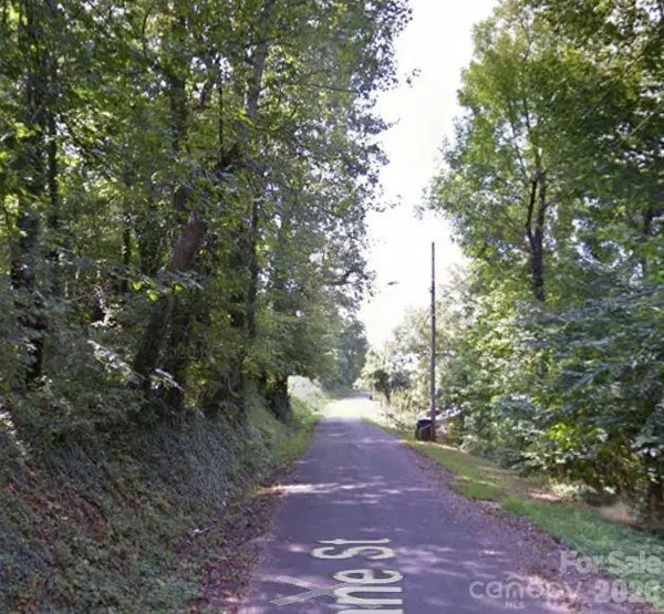 106 Lane ST #6, Morganton, NC 28655