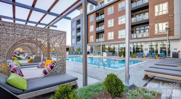 650 E Brooklyn Village AVE #C1, Charlotte, NC 28202