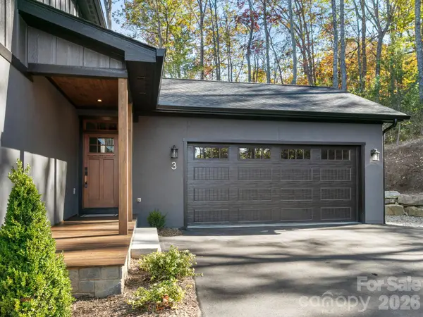 3 Erin Glen CT, Fairview, NC 28730