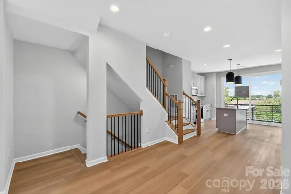 1614 Spring ST #EQX1874, Charlotte, NC 28206