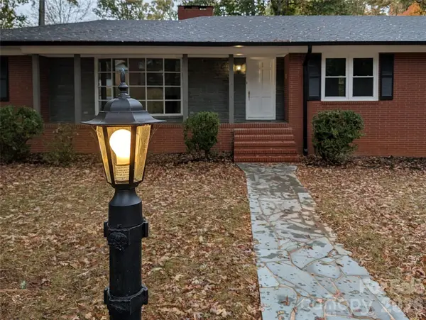 719 Avondale AVE, Albemarle, NC 28001
