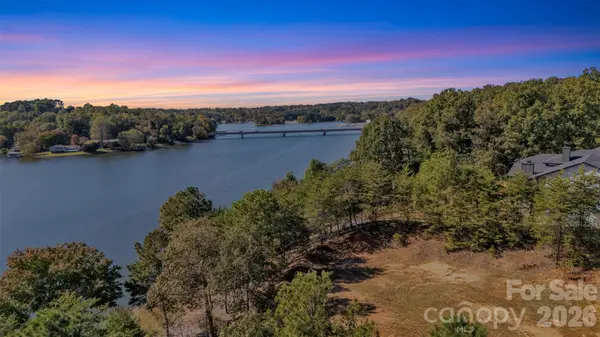 140 Reitzel RD, Taylorsville, NC 28681