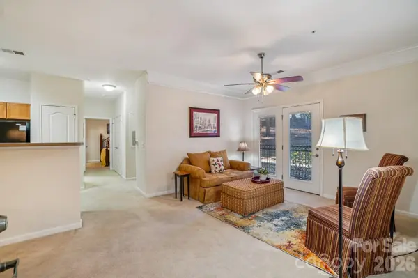 316 Appeldoorn CIR, Asheville, NC 28803