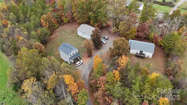 117 Tomato Town RD, Leicester, NC 28748