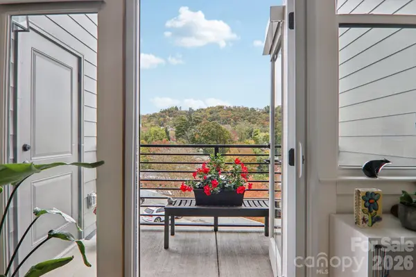 55 S Market ST #407, Asheville, NC 28801