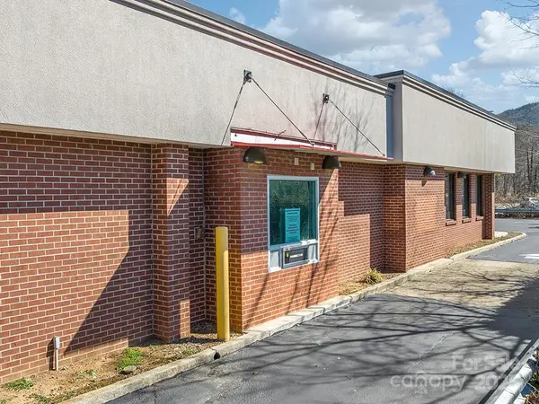 510 NC 9 HWY, Black Mountain, NC 28711