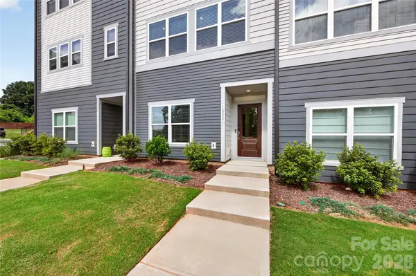1530 Levy WAY, Charlotte, NC 28205